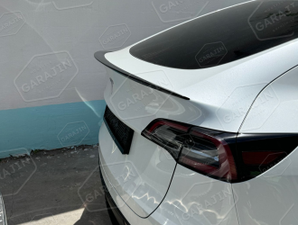 Model Y Spoiler - Parlak Siyah